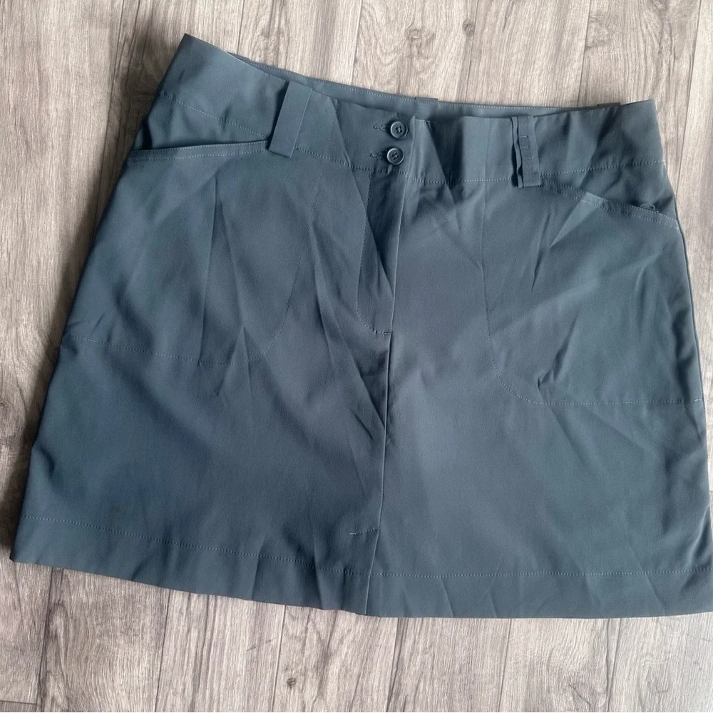 Nike Golf Gray Short skirt.size 12 - Picture 9 of 9